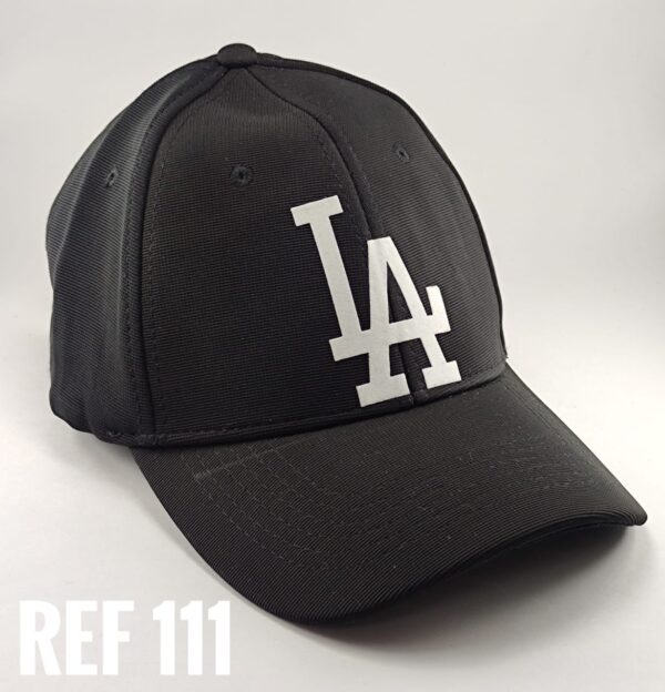 Gorra Clásica - LA - Negro Flex - Ajuste Hebilla