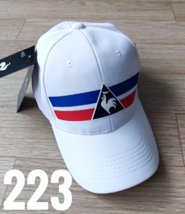 Gorra Clasica - LeC Triangulo - Blanco Flex - Ajuste Hebilla