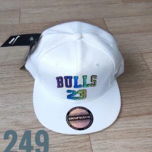 Gorra Clasica - Ni Bulls 23 -  Plana Blanco - Ajuste Plastico