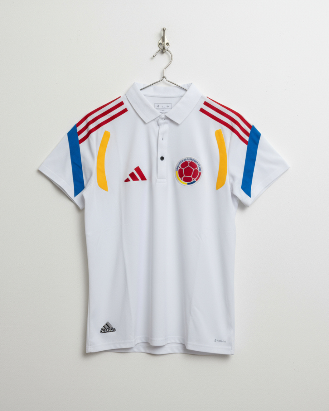 Polo Premium - Camiseta Colombia Edicion Tiro Sweat 2026 - Blanco - Image 2