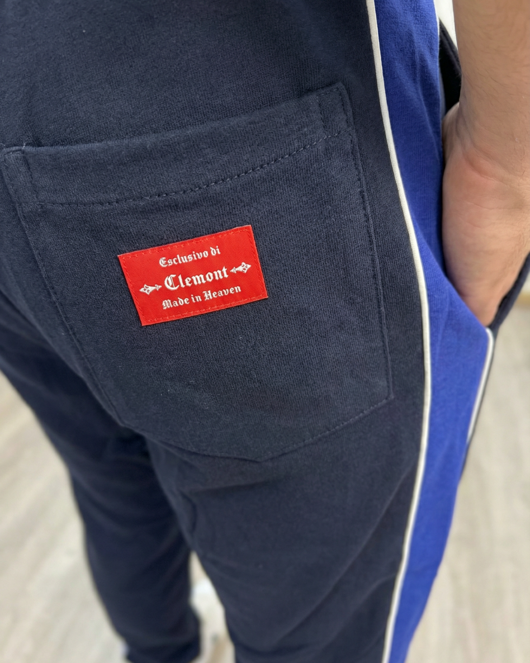 Hoddie Perchado – Clemont – Azul Oscuro con Azul Rey - Image 14