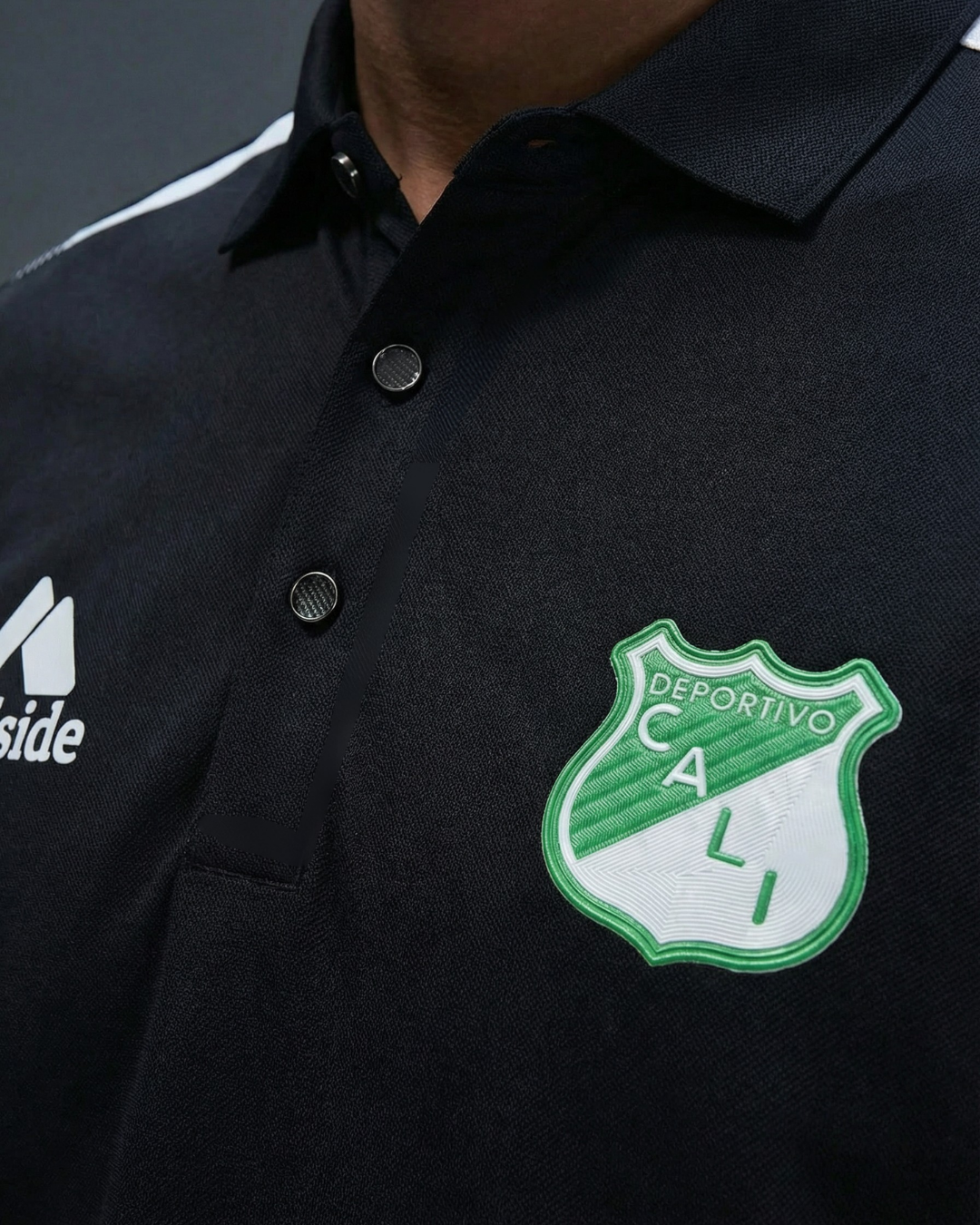 Polo Premium - Cali Lineas Hombros - Negro - Image 5